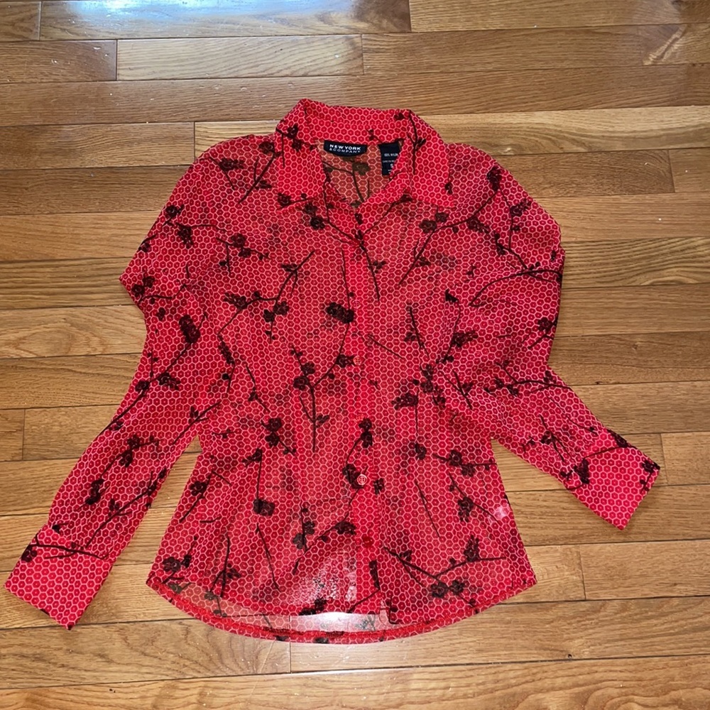 Dress shirt size S